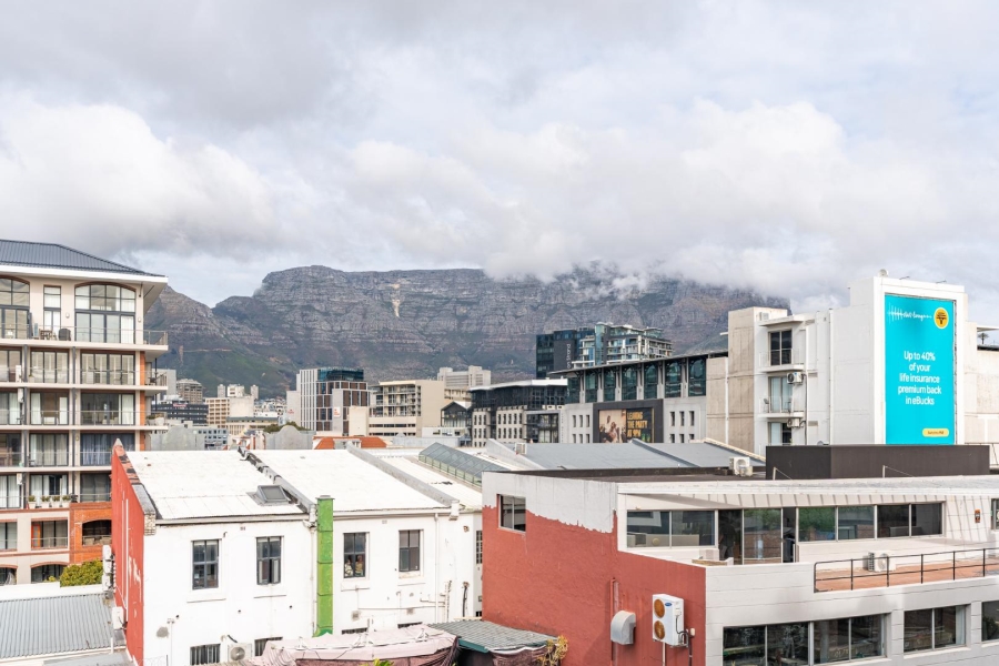 1 Bedroom Property for Sale in De Waterkant Western Cape